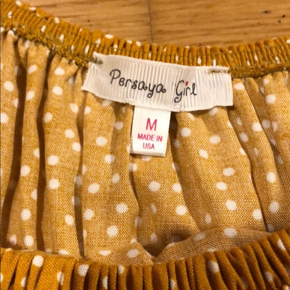 NWOT Darling Blouse, size M - Picture 4 of 4